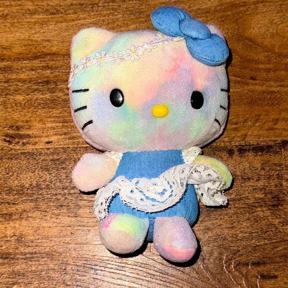 Hello kitty rainbow π± plush
